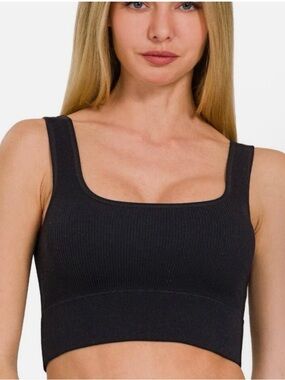 Zenana Outfitters Black Ribbed Square-Neck Sports Bralette